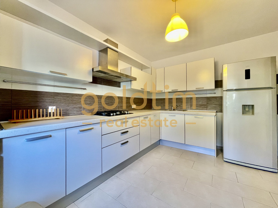 VILA IN COMPLEX REZIDENTIAL/CURTE PROPRIE/PISCINA/SPORTS CENTER/IANCU NICOLAE