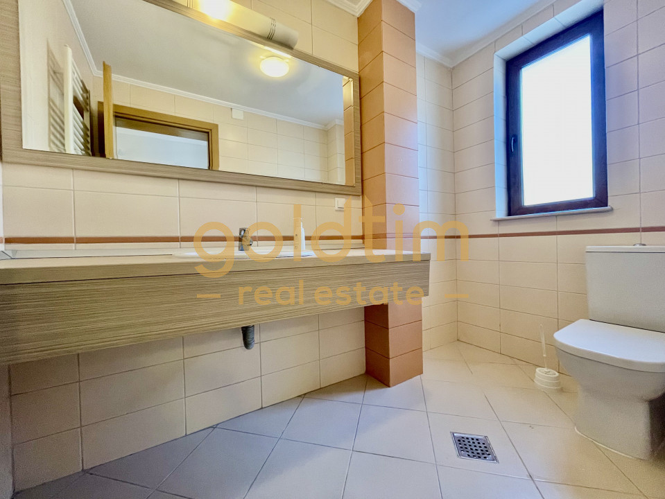 VILA IN COMPLEX REZIDENTIAL/CURTE PROPRIE/PISCINA/SPORTS CENTER/IANCU NICOLAE