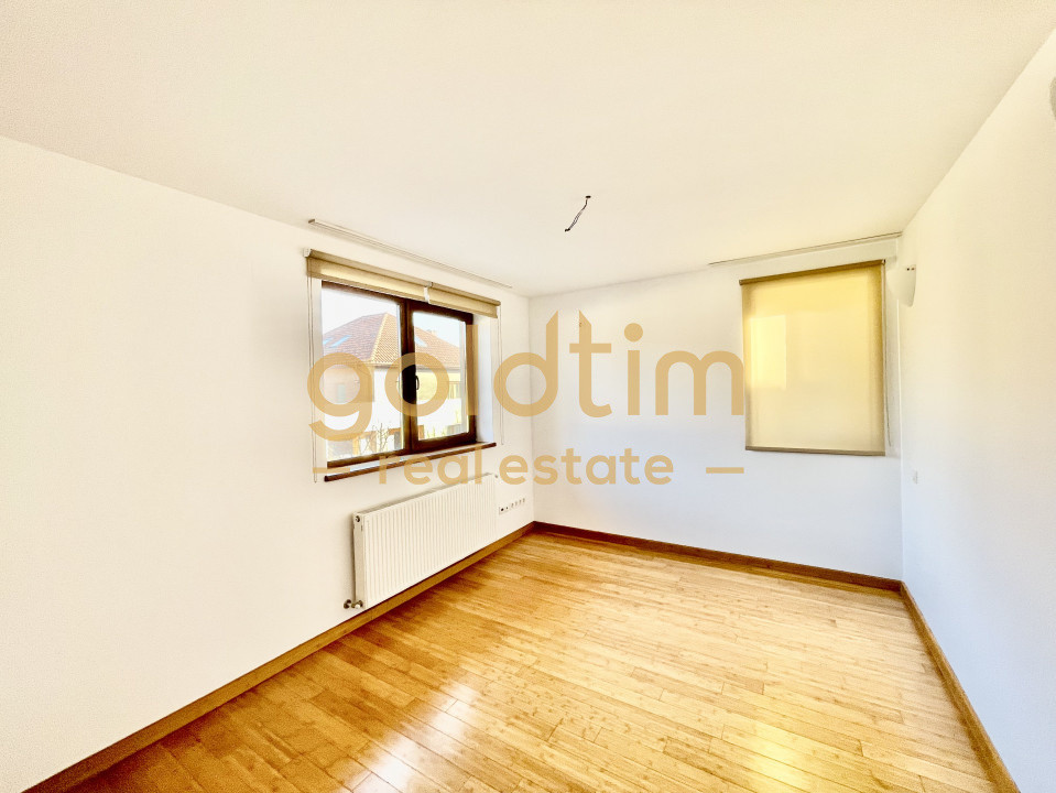 VILA IN COMPLEX REZIDENTIAL/CURTE PROPRIE/PISCINA/SPORTS CENTER/IANCU NICOLAE