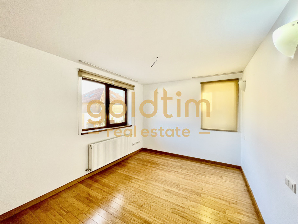 VILA IN COMPLEX REZIDENTIAL/CURTE PROPRIE/PISCINA/SPORTS CENTER/IANCU NICOLAE