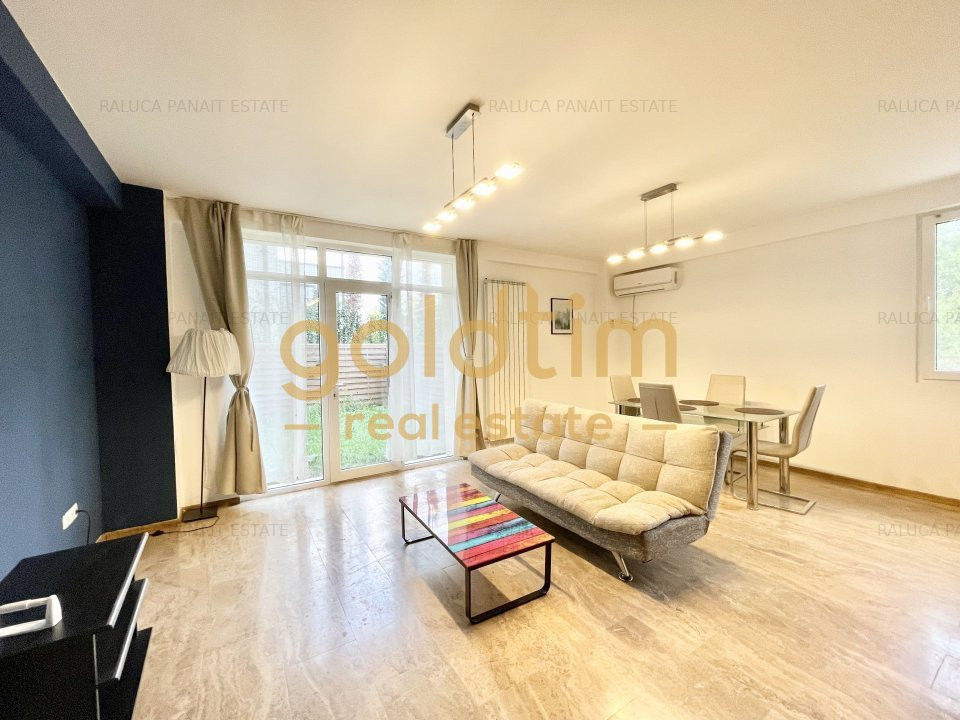 ZONA LINISTITA/ CURTE