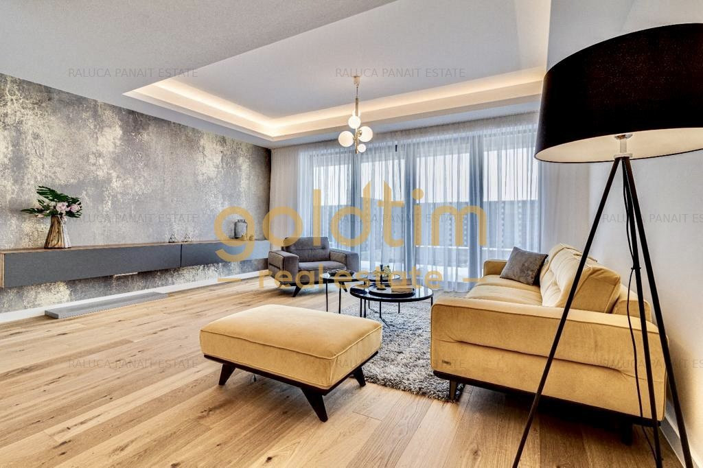 VILA SUPERBA// GARAJ/ SPATII GENEROASE