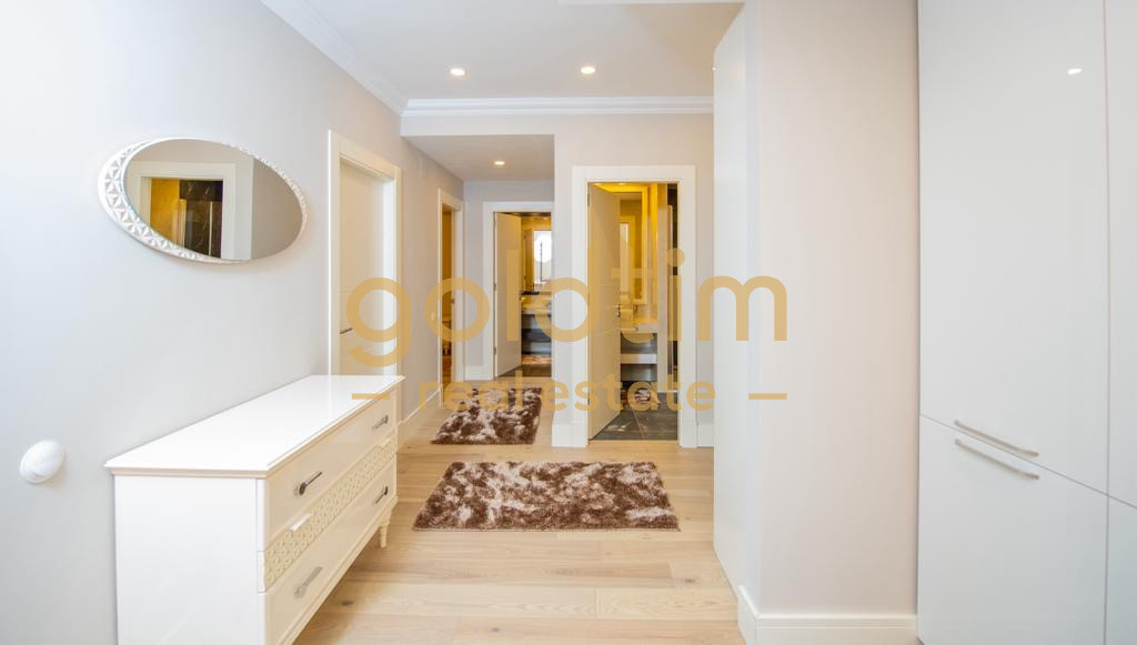 NOU/ SUPERB/ PARCARE SUBTERANA/ ANSAMBLU CU PISCINA SI GYM/ SPATIUDE JOACA COPII