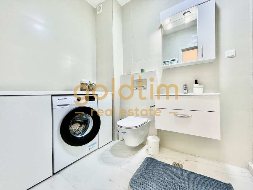 NOU/ SUPERB/ ULTIMUL ETAJ/ SPATII DEPOZITARE/ PARCARE/ 