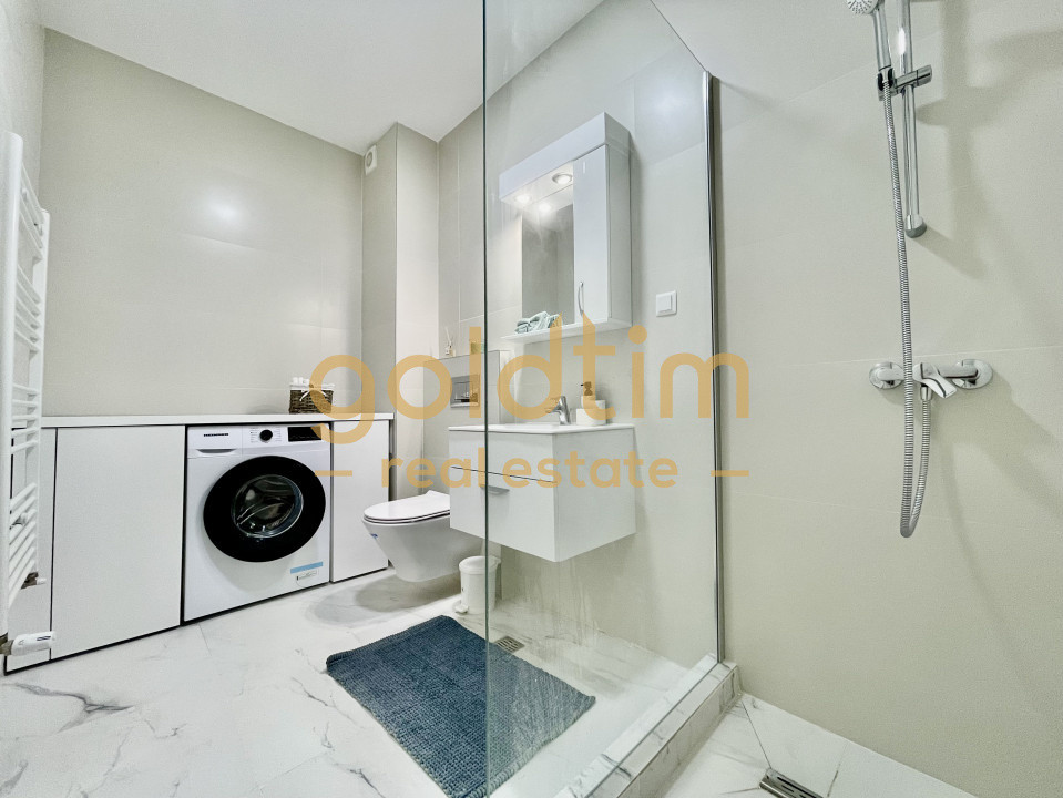 NOU/ SUPERB/ ULTIMUL ETAJ/ SPATII DEPOZITARE/ PARCARE/ 