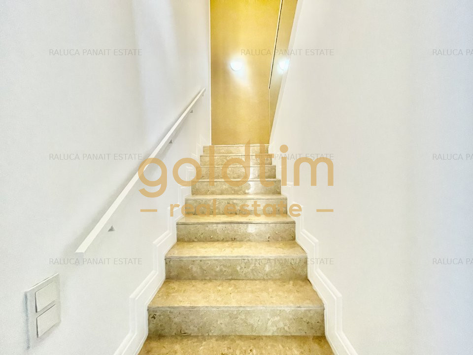 NOU/ VILA CU PISCINA/ SUPERB