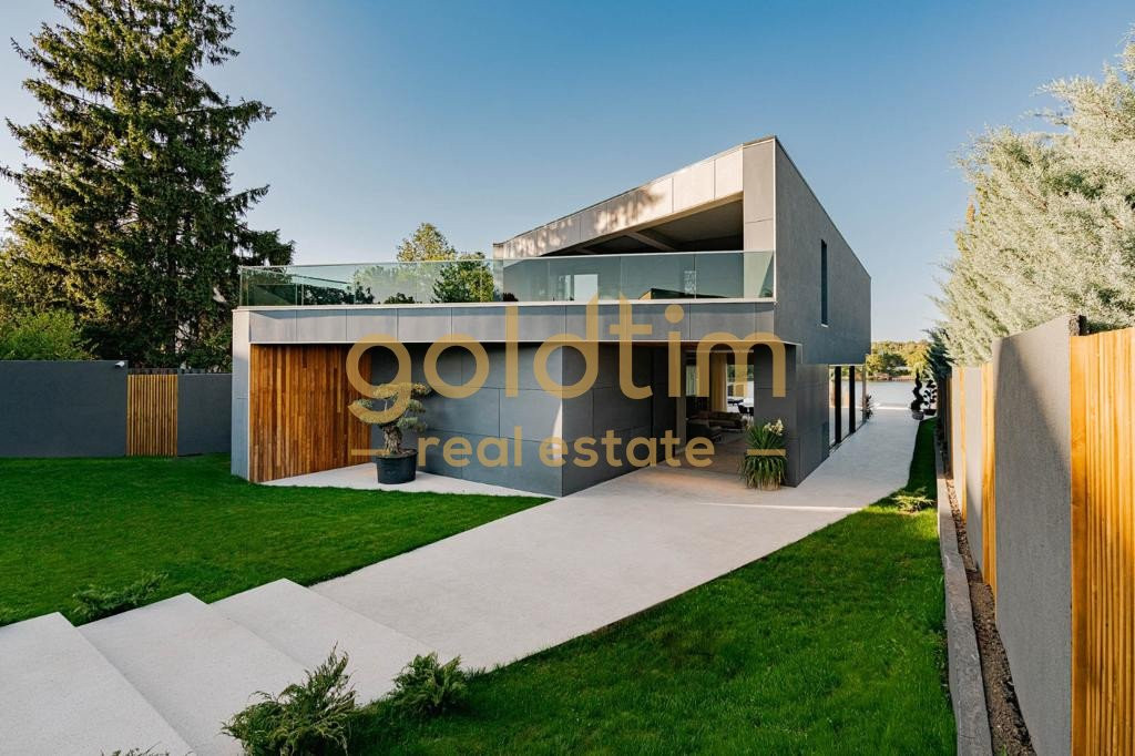 VILA SUPERBA/NOUA/PISCINA/PONTON LAC/SNAGOV