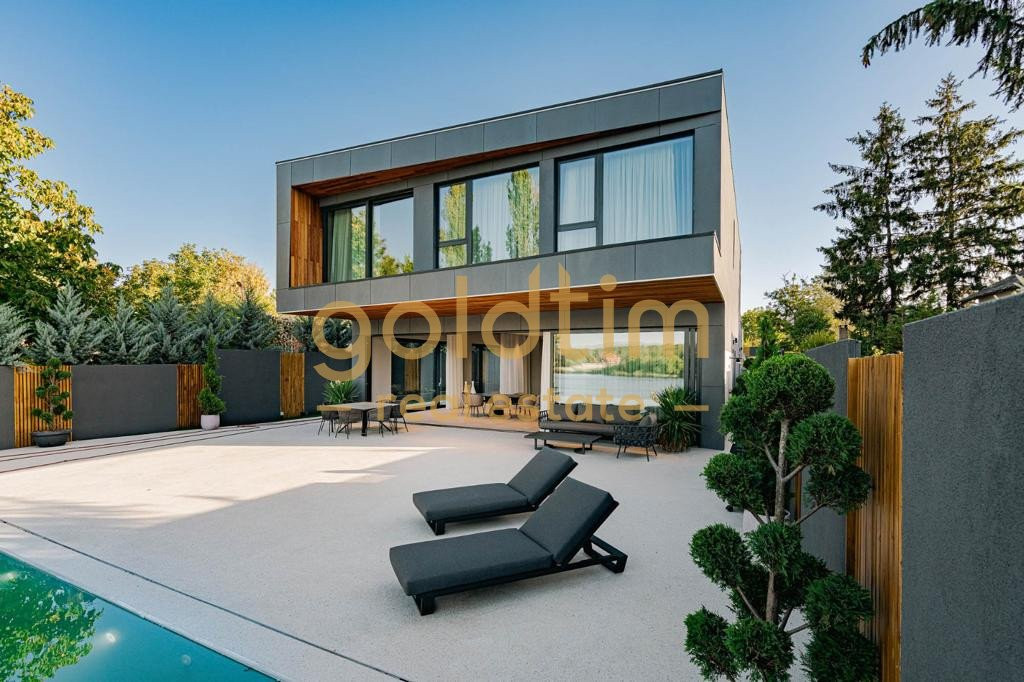 VILA SUPERBA/NOUA/PISCINA/PONTON LAC/SNAGOV