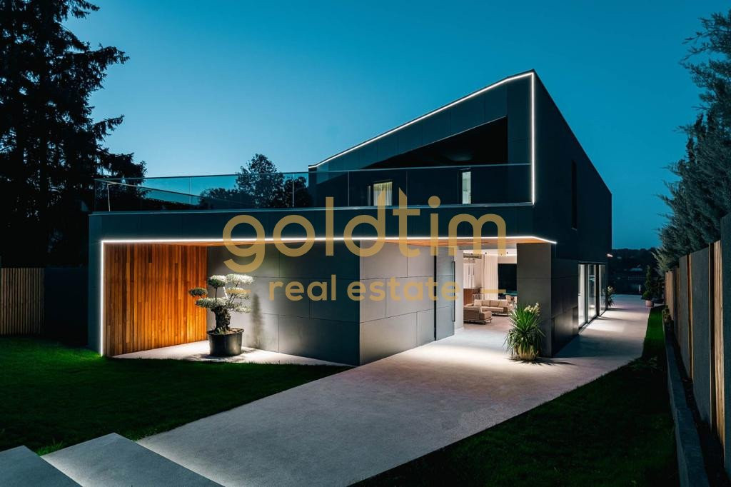 VILA SUPERBA/NOUA/PISCINA/PONTON LAC/SNAGOV