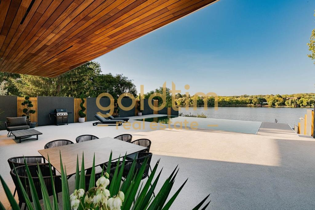 VILA SUPERBA/NOUA/PISCINA/PONTON LAC/SNAGOV