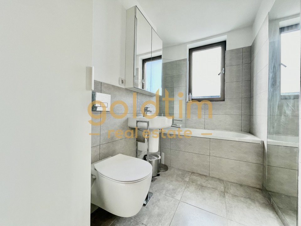 NOU/ MINI PENTHOUSE/ TERASA GENEROASA 50 mp/ PRIVELISTE 