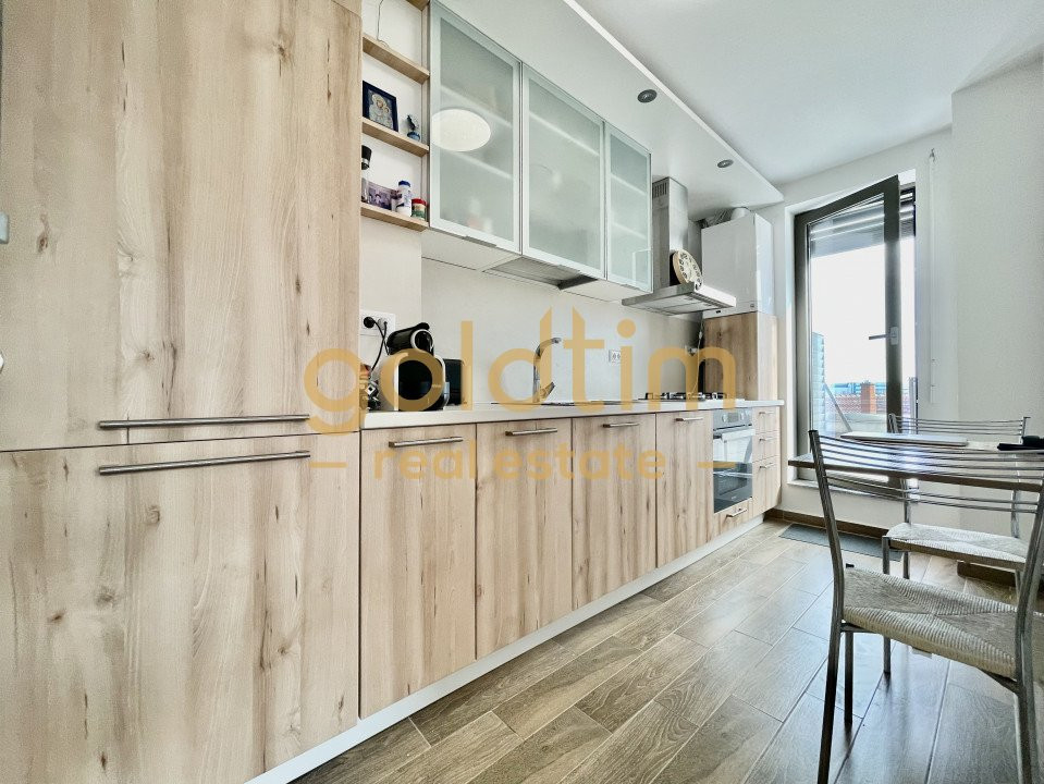 NOU/ MINI PENTHOUSE/ TERASA GENEROASA 50 mp/ PRIVELISTE 