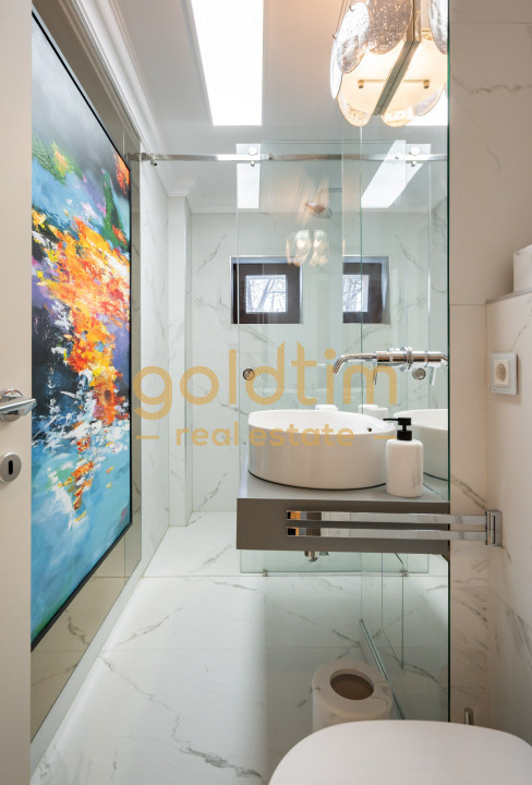 RENOVAT COMPLET/ SUPERB/ PARCARE/CAPITALE