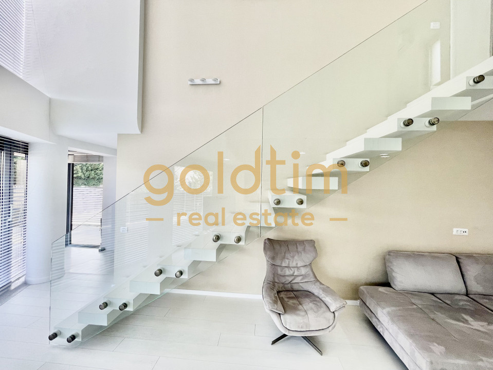 SUPERB/ IANCU NICOLAE/ VILA INDIVIDUALA/ PARCARI