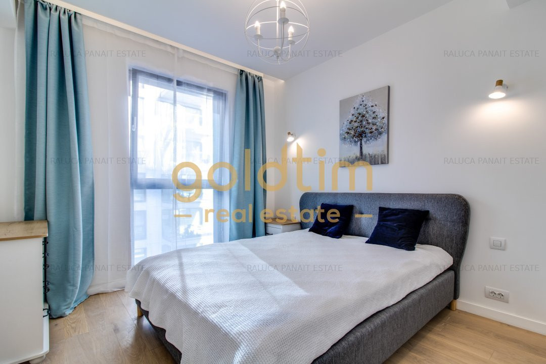  ONE PLAZA/VEDERE IN CURTEA INTERIOARA