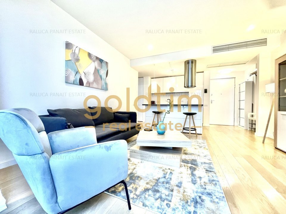  ONE PLAZA/VEDERE IN CURTEA INTERIOARA