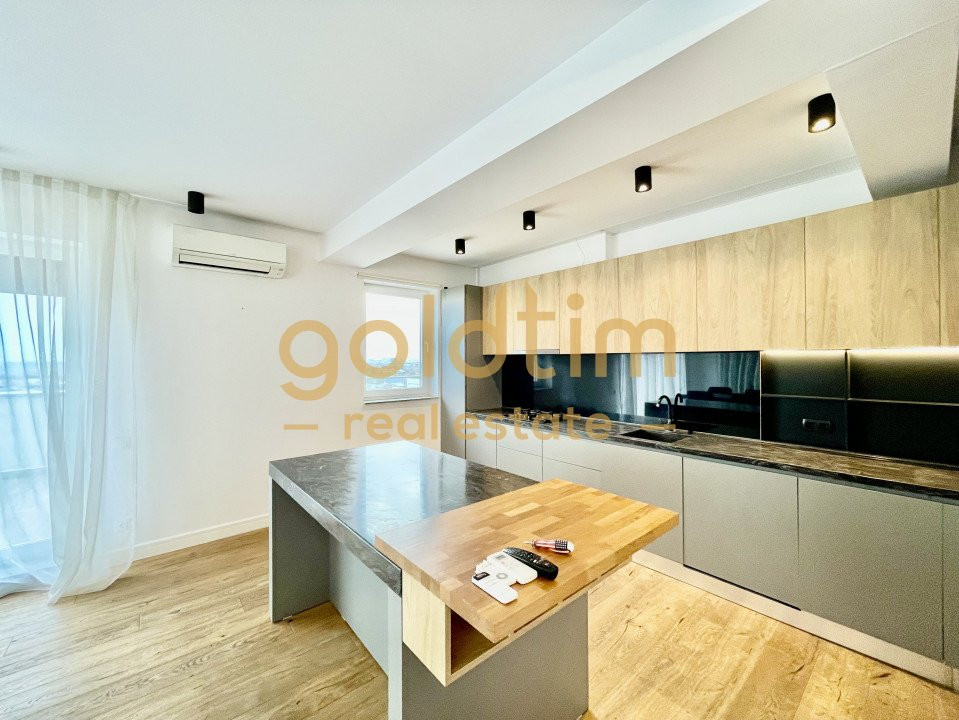 SUPERB/PENTHOUSE/ TERASA 80 Mp/ PRIVELISTE/3 LOCURI PARCARE