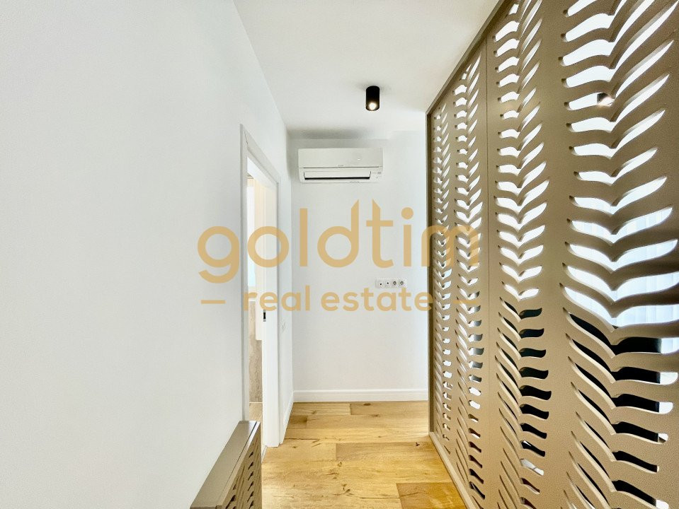 SUPERB/PENTHOUSE/ TERASA 80 Mp/ PRIVELISTE/3 LOCURI PARCARE