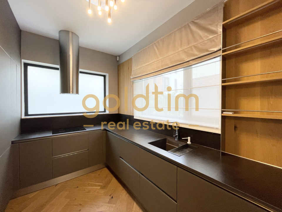 NEW!!! / LUXURY DESIGN/ 3 UNDERGROUND PARKINGS/ GATED COMUNITY/ POOL