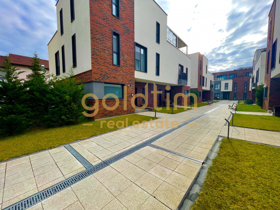 NEW!!! / LUXURY DESIGN/ 3 UNDERGROUND PARKINGS/ GATED COMUNITY/ POOL