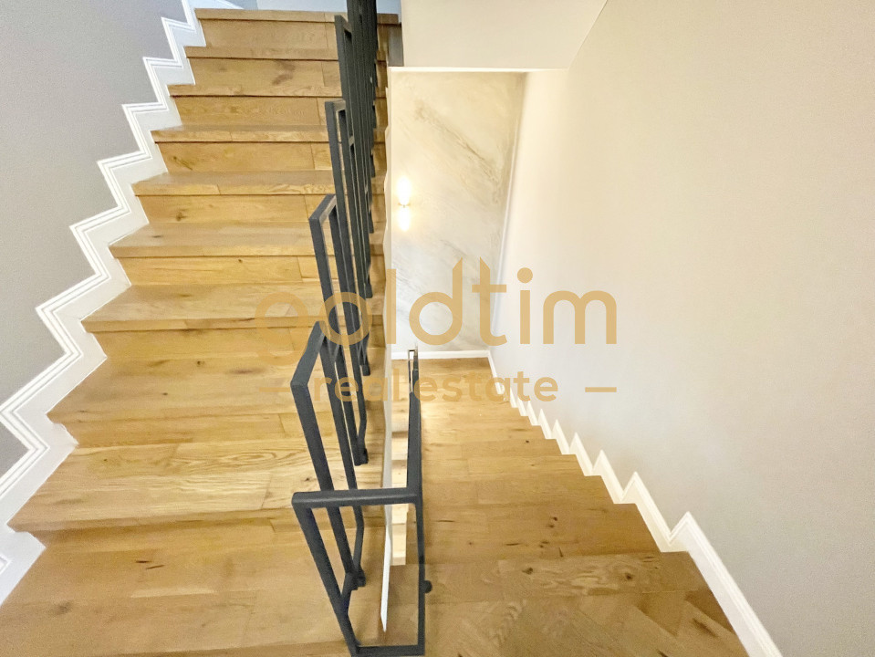 NEW!!! / LUXURY DESIGN/ 3 UNDERGROUND PARKINGS/ GATED COMUNITY/ POOL