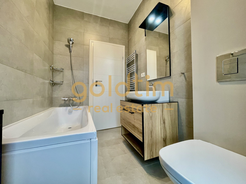 NEW!!! / LUXURY DESIGN/ 3 UNDERGROUND PARKINGS/ GATED COMUNITY/ POOL