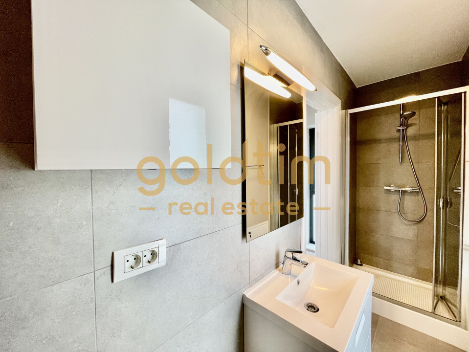 NEW!!! / LUXURY DESIGN/ 3 UNDERGROUND PARKINGS/ GATED COMUNITY/ POOL