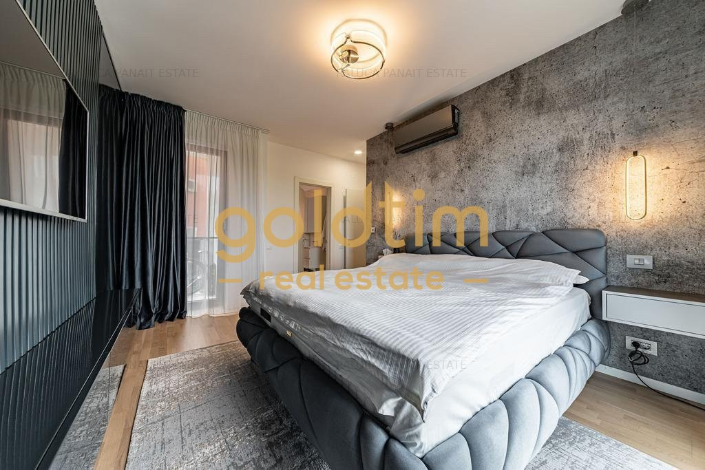 ABSOLUT SUPERB/MOBILAT SI UTILAT/ LUX/LOC DEBLU IN PARCARE SUBTERANA