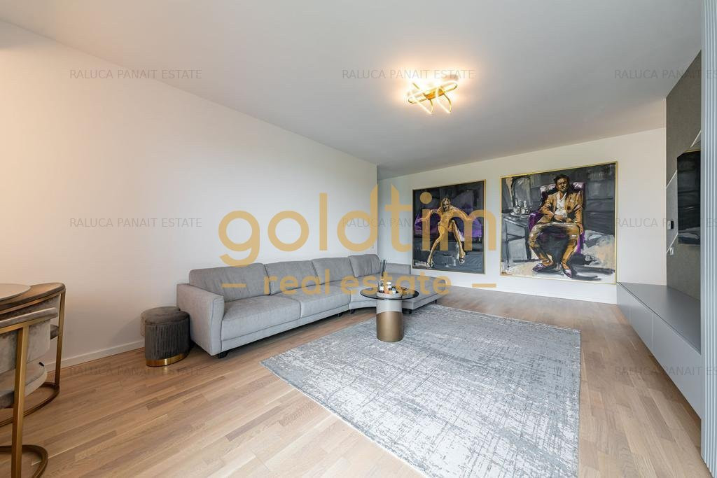 ABSOLUT SUPERB/MOBILAT SI UTILAT/ LUX/LOC DEBLU IN PARCARE SUBTERANA