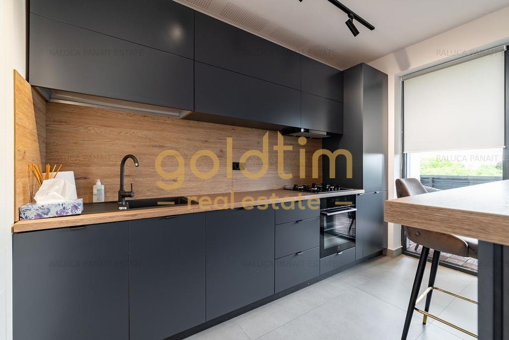 ABSOLUT SUPERB/MOBILAT SI UTILAT/ LUX/LOC DEBLU IN PARCARE SUBTERANA