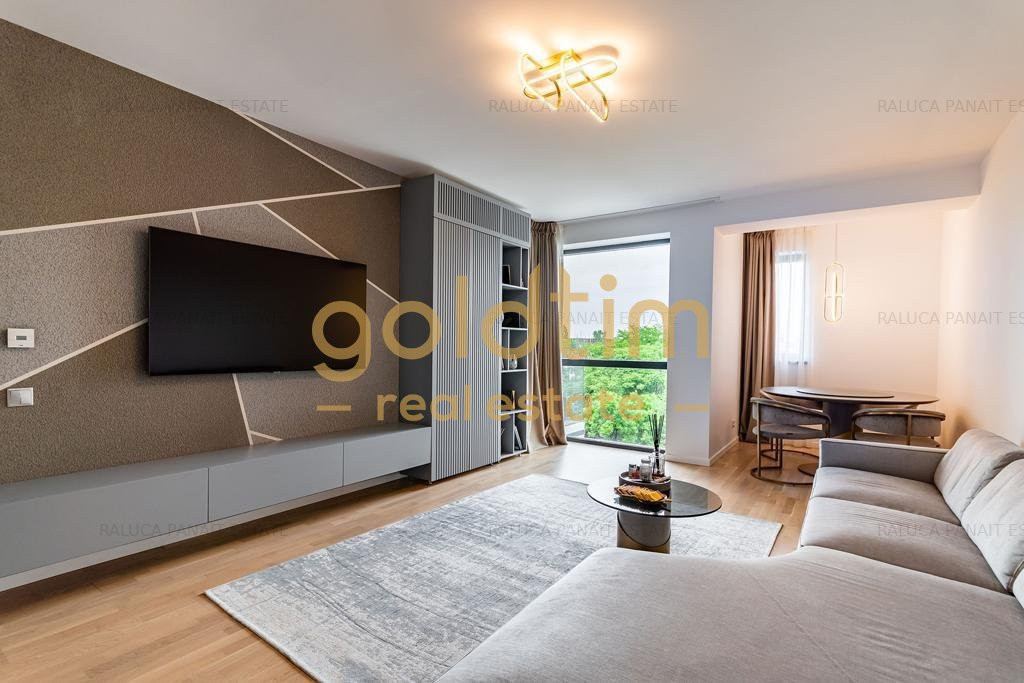 ABSOLUT SUPERB/MOBILAT SI UTILAT/ LUX/LOC DEBLU IN PARCARE SUBTERANA