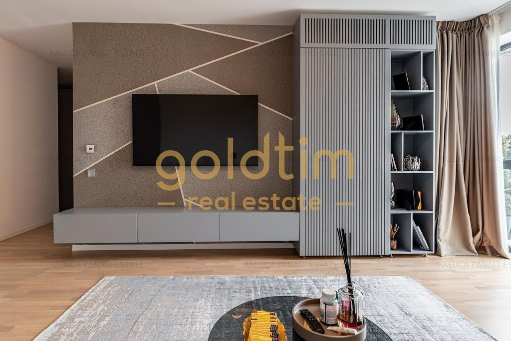 ABSOLUT SUPERB/MOBILAT SI UTILAT/ LUX/LOC DEBLU IN PARCARE SUBTERANA