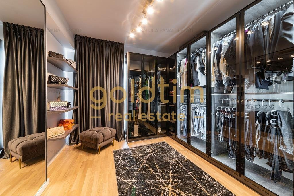 ABSOLUT SUPERB/MOBILAT SI UTILAT/ LUX/LOC DEBLU IN PARCARE SUBTERANA