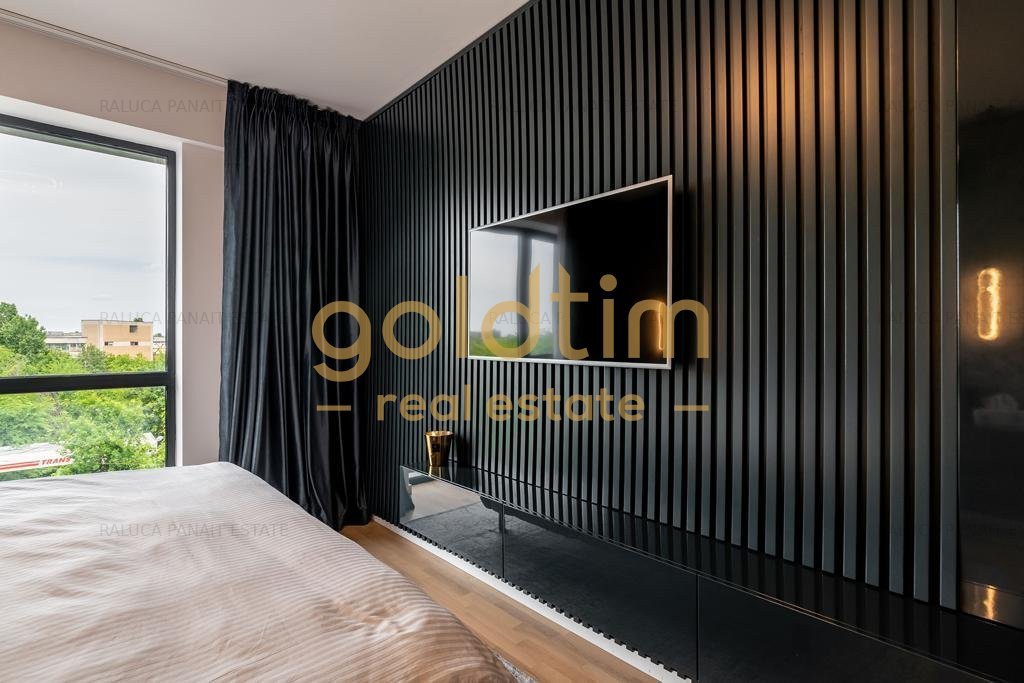 ABSOLUT SUPERB/MOBILAT SI UTILAT/ LUX/LOC DEBLU IN PARCARE SUBTERANA