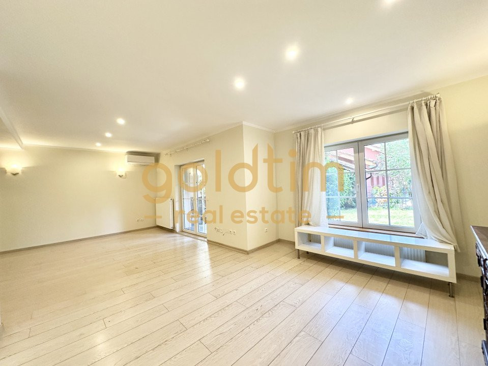 VILA IN COMPLEX REZIDENTIAL/CURTE PROPRIE/PISCINA/PET FRIENDLY/IANCU NICOLAE