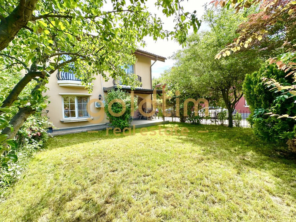 VILA IN COMPLEX REZIDENTIAL/CURTE PROPRIE/PISCINA/PET FRIENDLY/IANCU NICOLAE