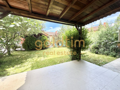 VILA IN COMPLEX REZIDENTIAL/CURTE PROPRIE/PISCINA/PET FRIENDLY/IANCU NICOLAE