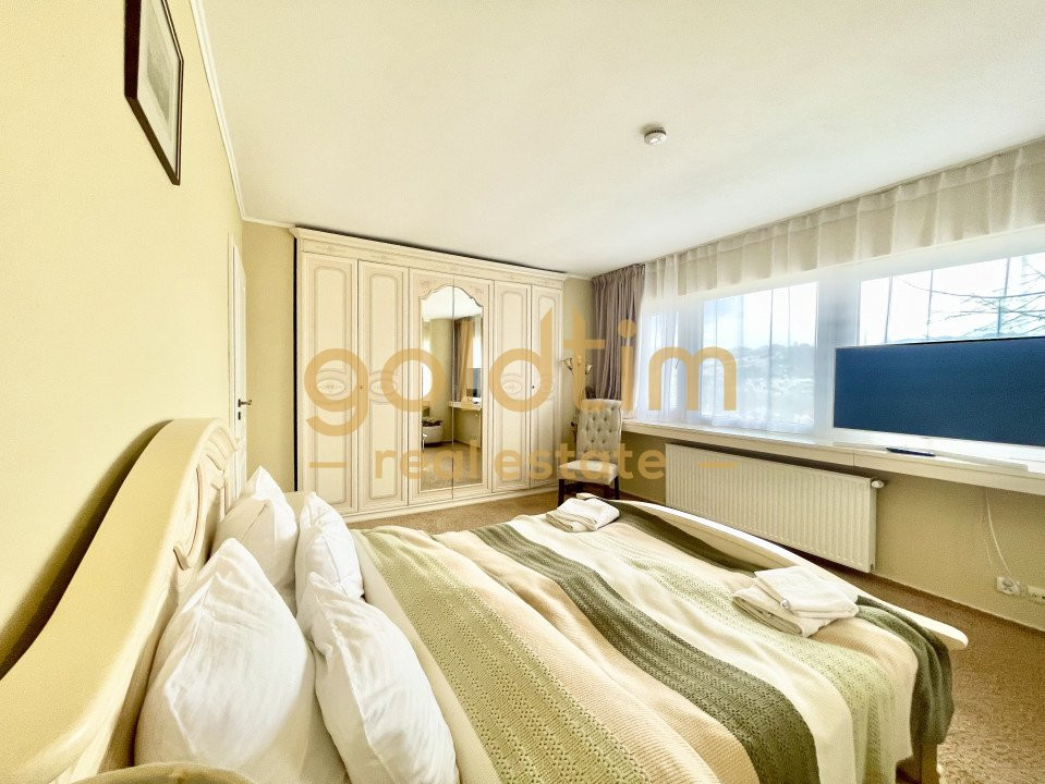 PARADIS/ VILA LA MUNTE/CERASU/ 1.30 min de BUCURESTI/ IDEAL INVESTITIE/ BOOKING