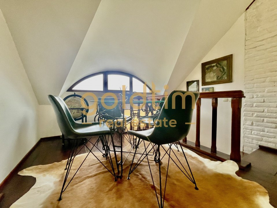 PARADIS/ VILA LA MUNTE/CERASU/ 1.30 min de BUCURESTI/ IDEAL INVESTITIE/ BOOKING