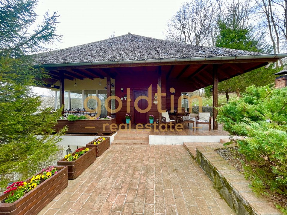 PARADIS/ VILA LA MUNTE/CERASU/ 1.30 min de BUCURESTI/ IDEAL INVESTITIE/ BOOKING