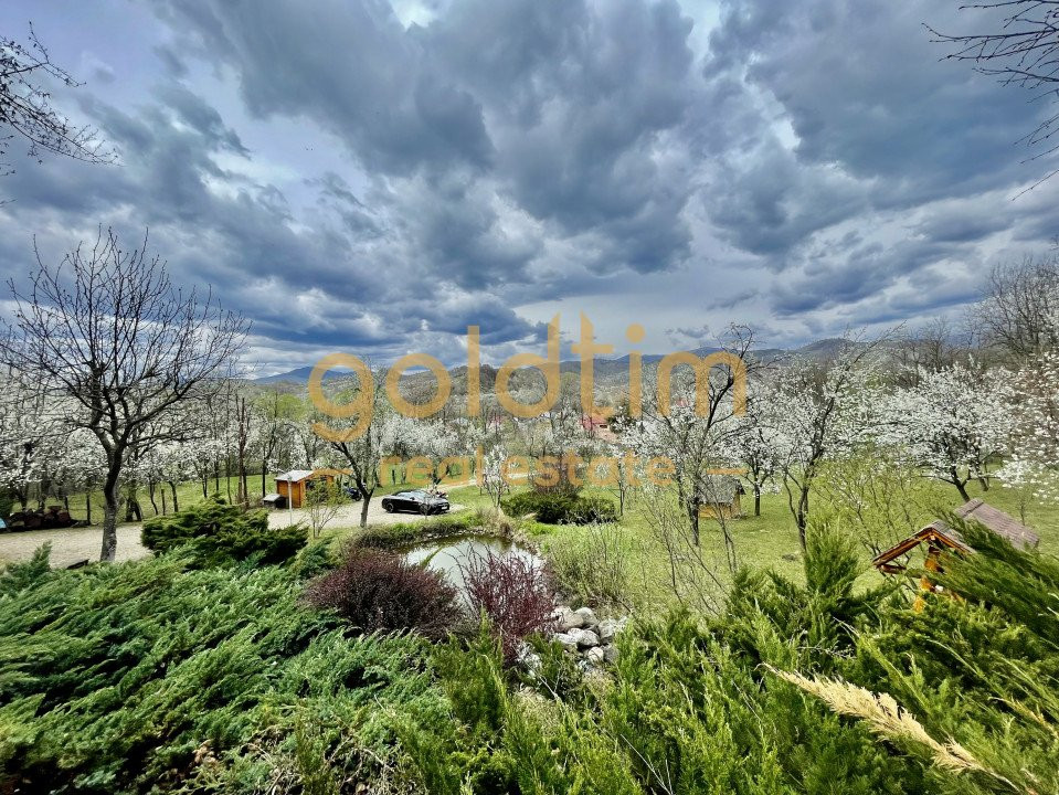 PARADIS/ VILA LA MUNTE/CERASU/ 1.30 min de BUCURESTI/ IDEAL INVESTITIE/ BOOKING