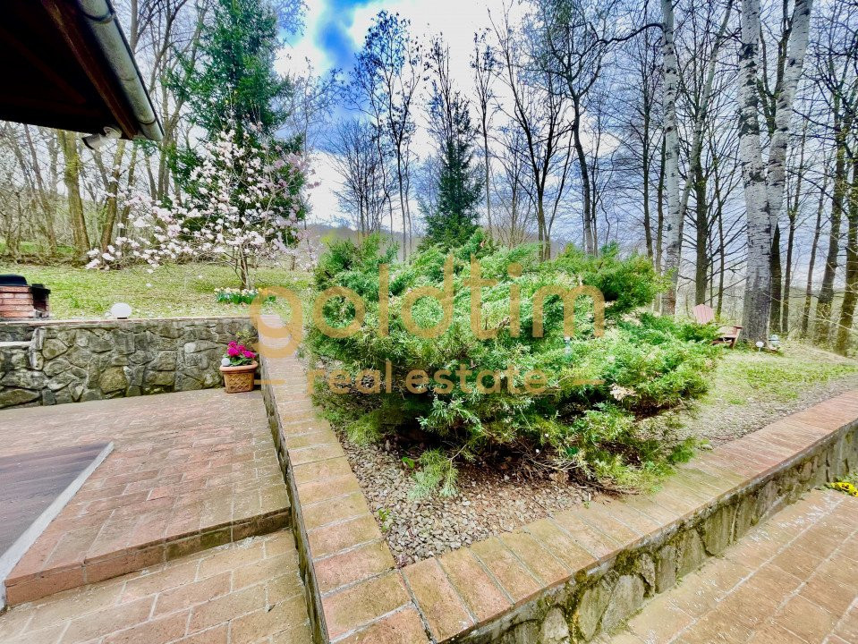 PARADIS/ VILA LA MUNTE/CERASU/ 1.30 min de BUCURESTI/ IDEAL INVESTITIE/ BOOKING