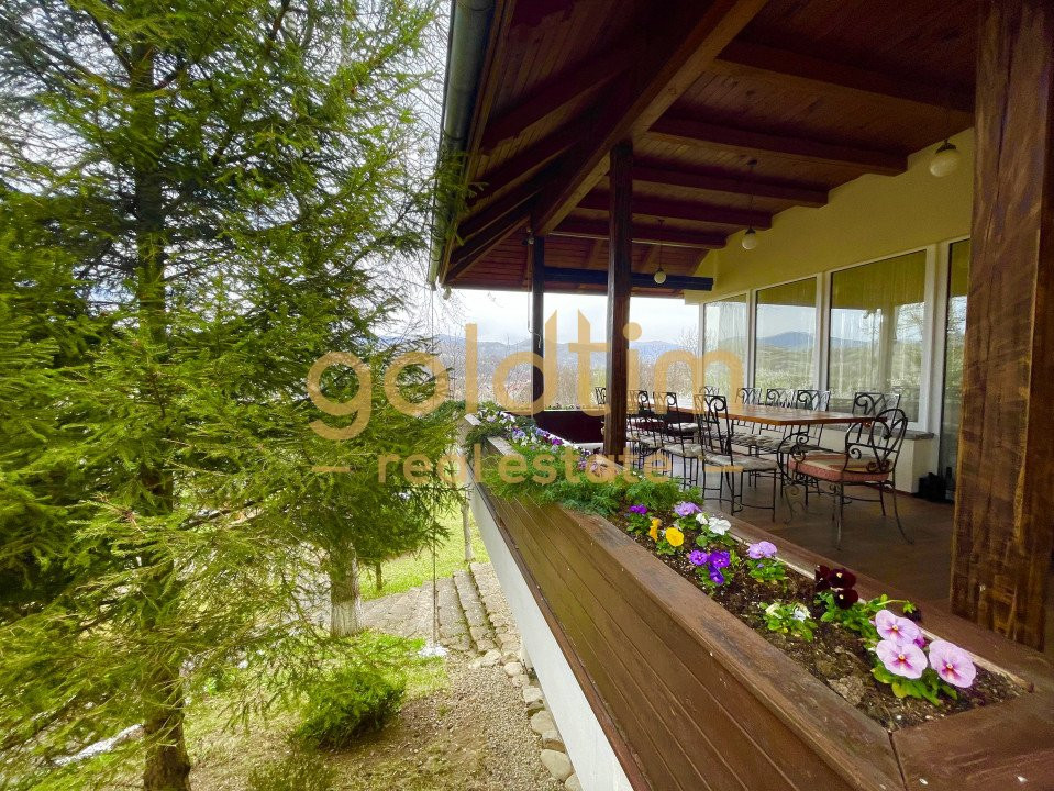 PARADIS/ VILA LA MUNTE/CERASU/ 1.30 min de BUCURESTI/ IDEAL INVESTITIE/ BOOKING