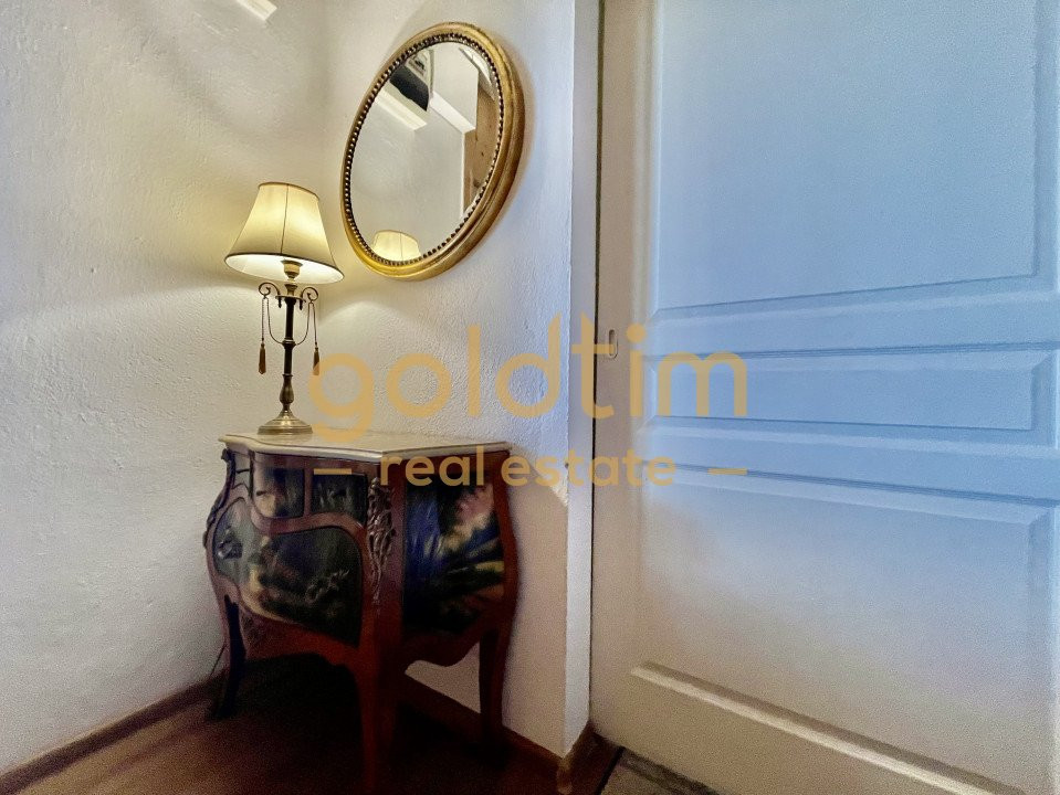 PARADIS/ VILA LA MUNTE/CERASU/ 1.30 min de BUCURESTI/ IDEAL INVESTITIE/ BOOKING