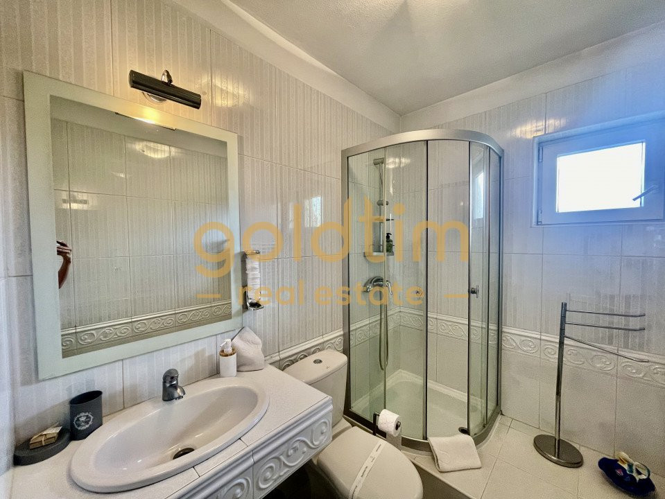 PARADIS/ VILA LA MUNTE/CERASU/ 1.30 min de BUCURESTI/ IDEAL INVESTITIE/ BOOKING