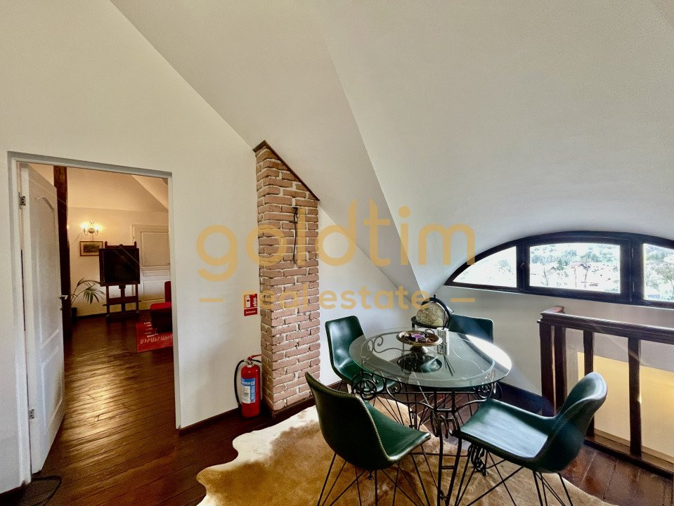 PARADIS/ VILA LA MUNTE/CERASU/ 1.30 min de BUCURESTI/ IDEAL INVESTITIE/ BOOKING