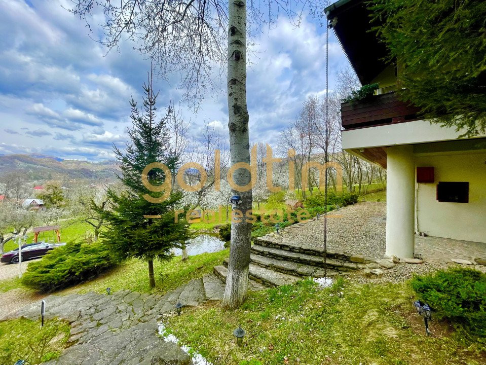 PARADIS/ VILA LA MUNTE/CERASU/ 1.30 min de BUCURESTI/ IDEAL INVESTITIE/ BOOKING