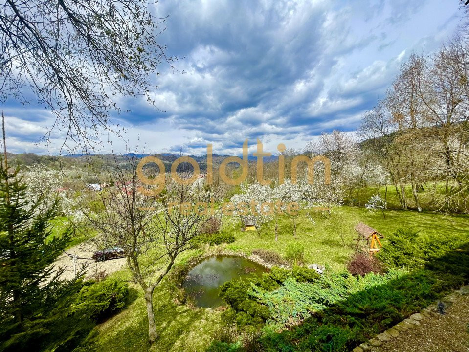 PARADIS/ VILA LA MUNTE/CERASU/ 1.30 min de BUCURESTI/ IDEAL INVESTITIE/ BOOKING