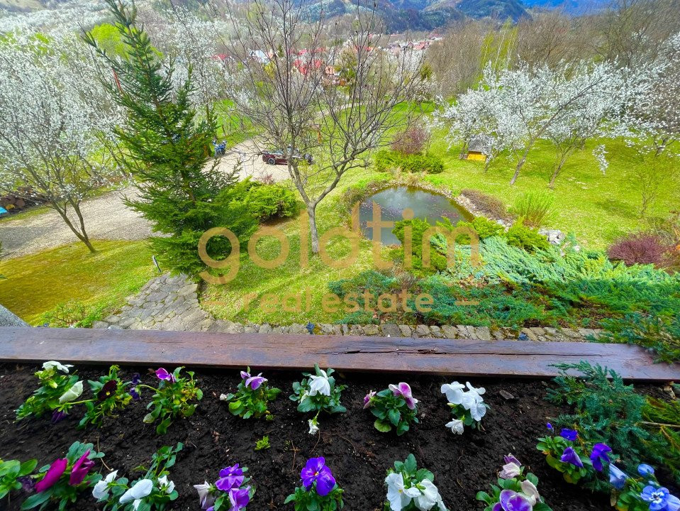 PARADIS/ VILA LA MUNTE/CERASU/ 1.30 min de BUCURESTI/ IDEAL INVESTITIE/ BOOKING