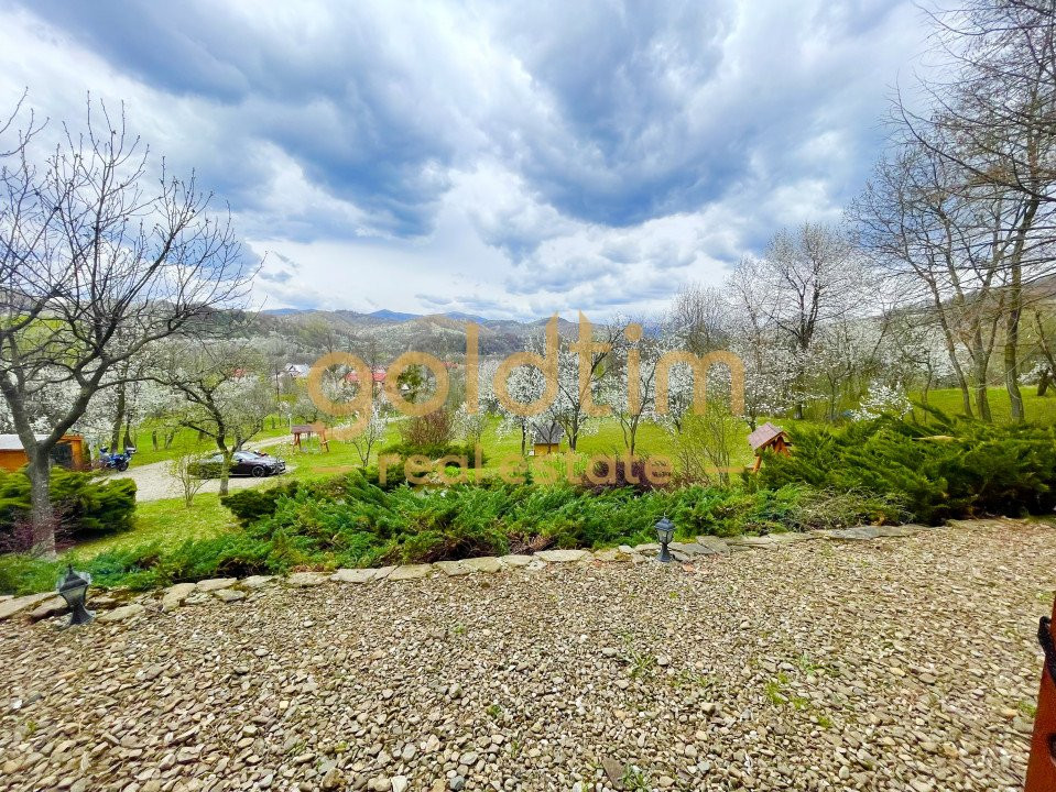 PARADIS/ VILA LA MUNTE/CERASU/ 1.30 min de BUCURESTI/ IDEAL INVESTITIE/ BOOKING